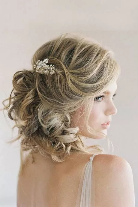 short-curly-hair-updos-wedding-24_5-13-13 Rövid göndör haj updos esküvő