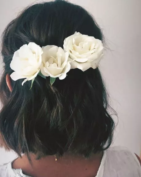 short-hair-with-flowers-61_9-16-16 Rövid haj virágokkal