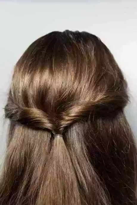 simple-down-hairstyles-76_7-16-16 Egyszerű frizurák