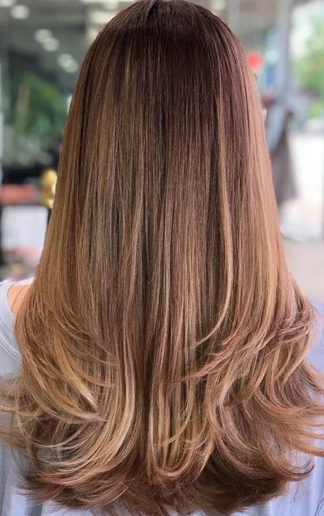 slightly-layered-hair-52_2-9-9 Enyhén réteges haj