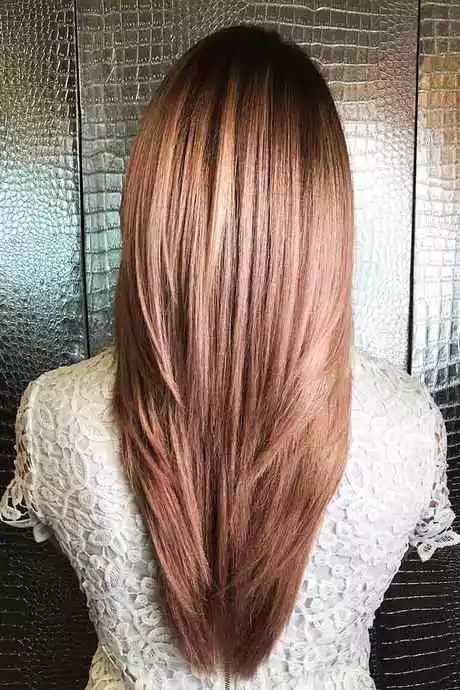 straight-layered-hairstyles-82_15-9-9 Egyenes rétegű frizurák