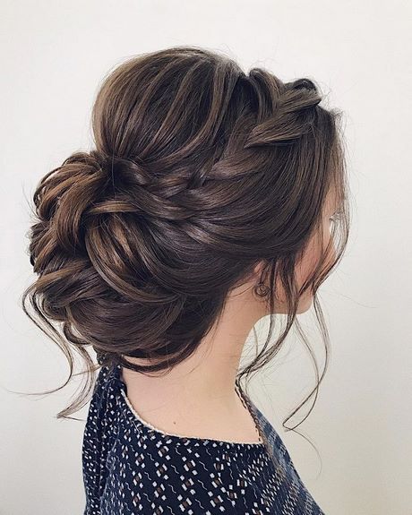 bridesmaid-updos-for-medium-length-hair-82_9 Koszorúslány updos közepes hosszúságú haj