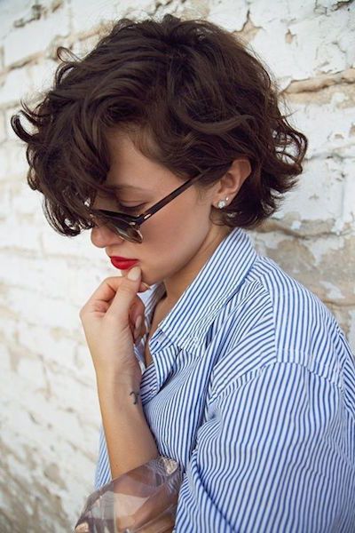 female-short-curly-hairstyles-08_3 Női rövid göndör frizurák
