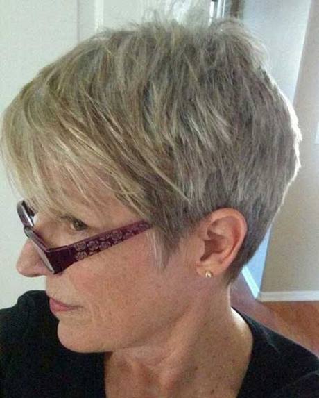 ladies-short-haircuts-for-fine-hair-66 Női rövid hajvágás a finom hajra