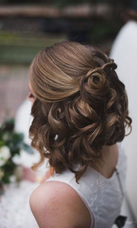 short-wavy-wedding-hairstyles-01_16 Rövid hullámos esküvői frizurák