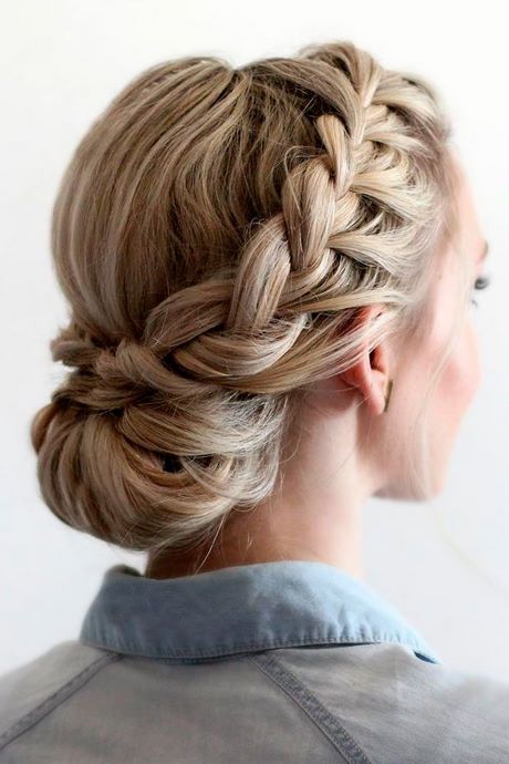 braided-updo-hairstyles-for-prom-75_16 Fonott frizura a bálba