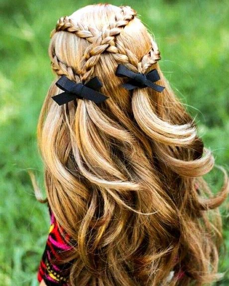 hairstyles-for-long-hair-female-72_11 Frizurák hosszú haj női
