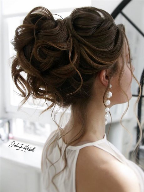 high-updo-hairstyles-31_15 Magas frizurák