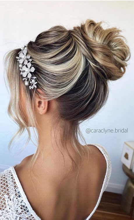 high-updo-hairstyles-31_17 Magas frizurák