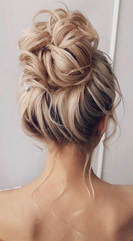 high-updo-hairstyles-31_9 Magas frizurák