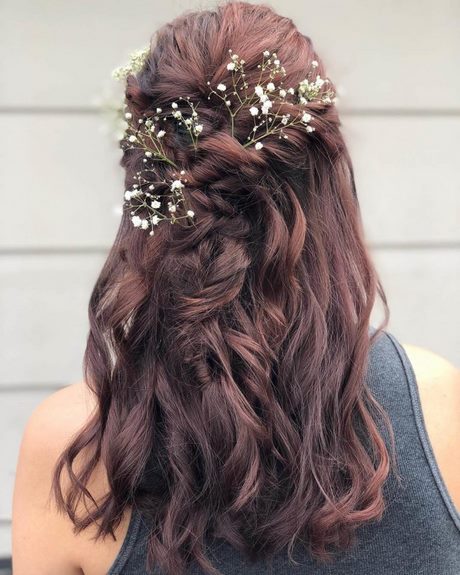 prom-hair-with-flowers-17 Prom haj virágokkal