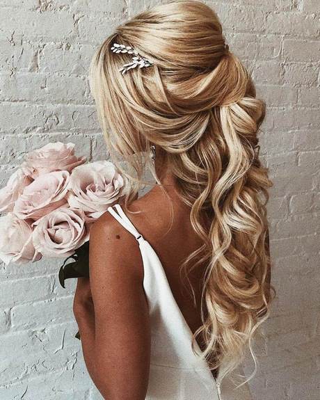 prom-hair-with-flowers-17_9 Prom haj virágokkal