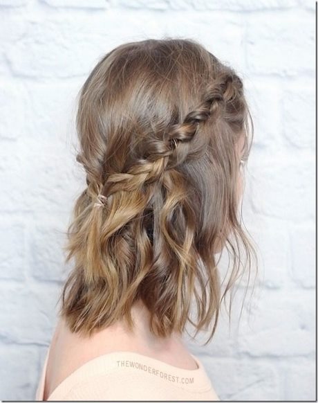simple-prom-hairstyles-for-medium-hair-16_7 Egyszerű prom frizurák közepes hajra
