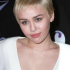 Miley cyrus pixie vágott
